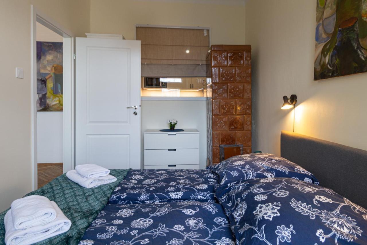 Old Town Charming Cozy Fully Equipped Apartment Krakow Bagian luar foto