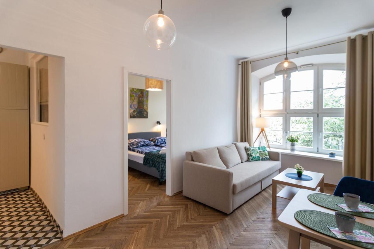 Old Town Charming Cozy Fully Equipped Apartment Krakow Bagian luar foto