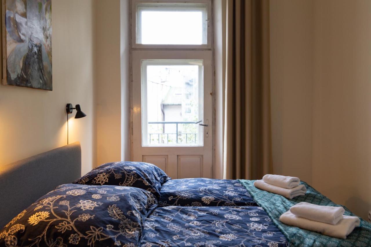 Old Town Charming Cozy Fully Equipped Apartment Krakow Bagian luar foto